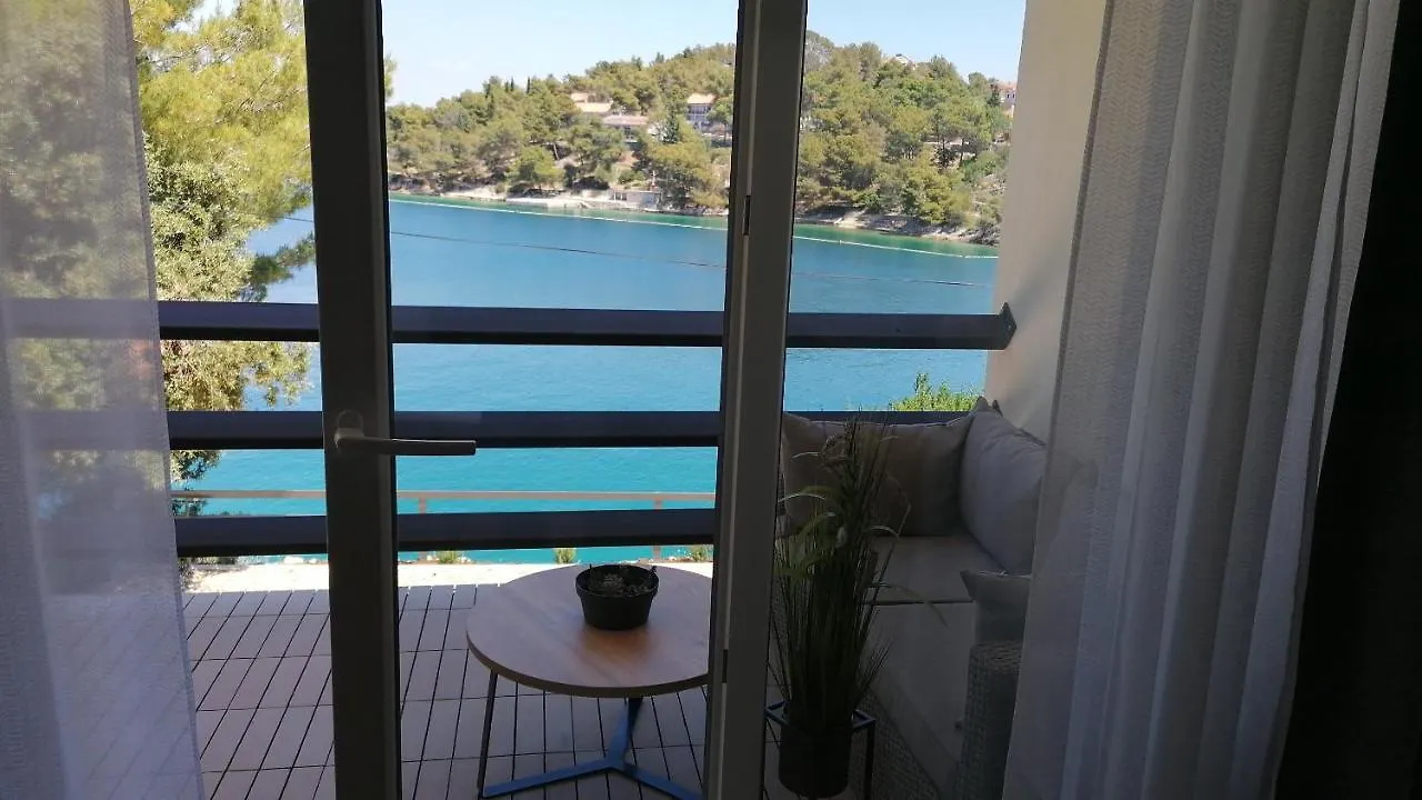 Apartament Apartman Bella 2 Sali